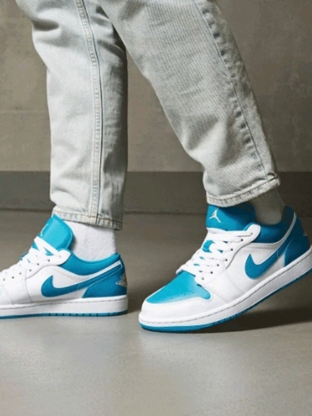 Nike Air Jotdan 1 Low Aquatone